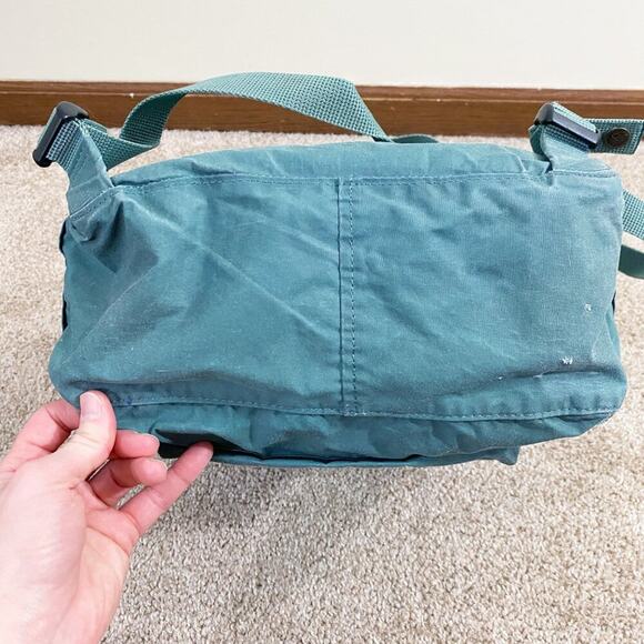 Fjallraven Sage Green Kanken Backpack Zip Top Adjustable Straps VGUG - Picture 5 of 8